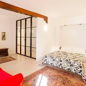 the-new-luxury-apartment-in-the-historic-center.it-tuscanyhotel.com/