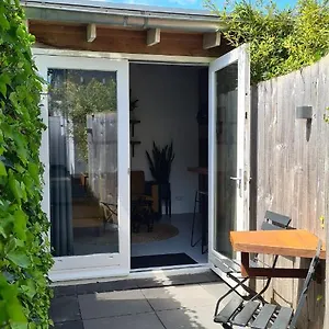 Apartment Koninginnehuis 35, Zandvoort